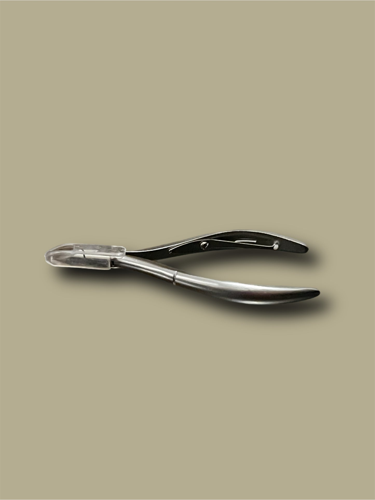 1/4 Jaw Cuticle Nippers ( very sharp )